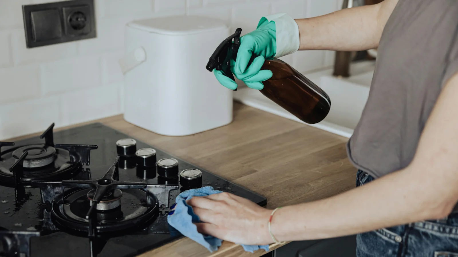 Gas Stove Cleaning